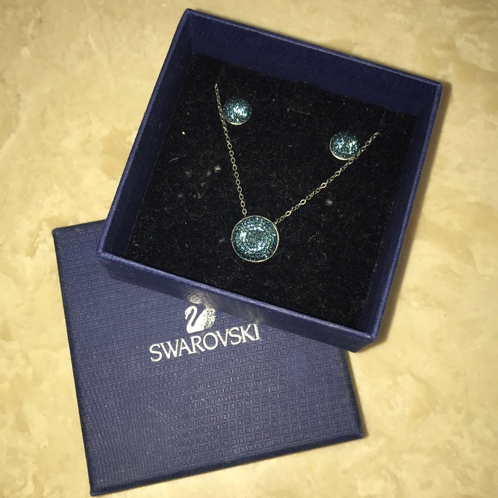 Blue Swarovski necklace and earrings